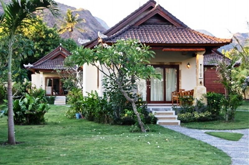 Arya Amed Beach Resort