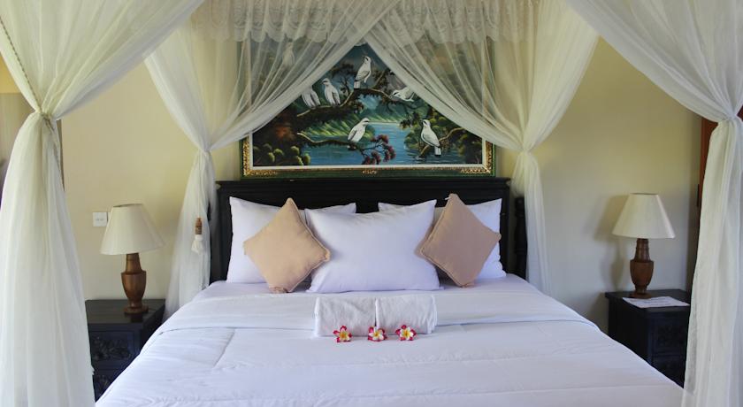 Arya Amed Beach Resort