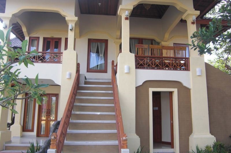 Arya Amed Beach Resort