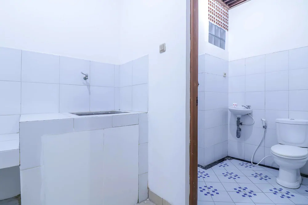 De'balcon Accomodation by OYO Rooms
