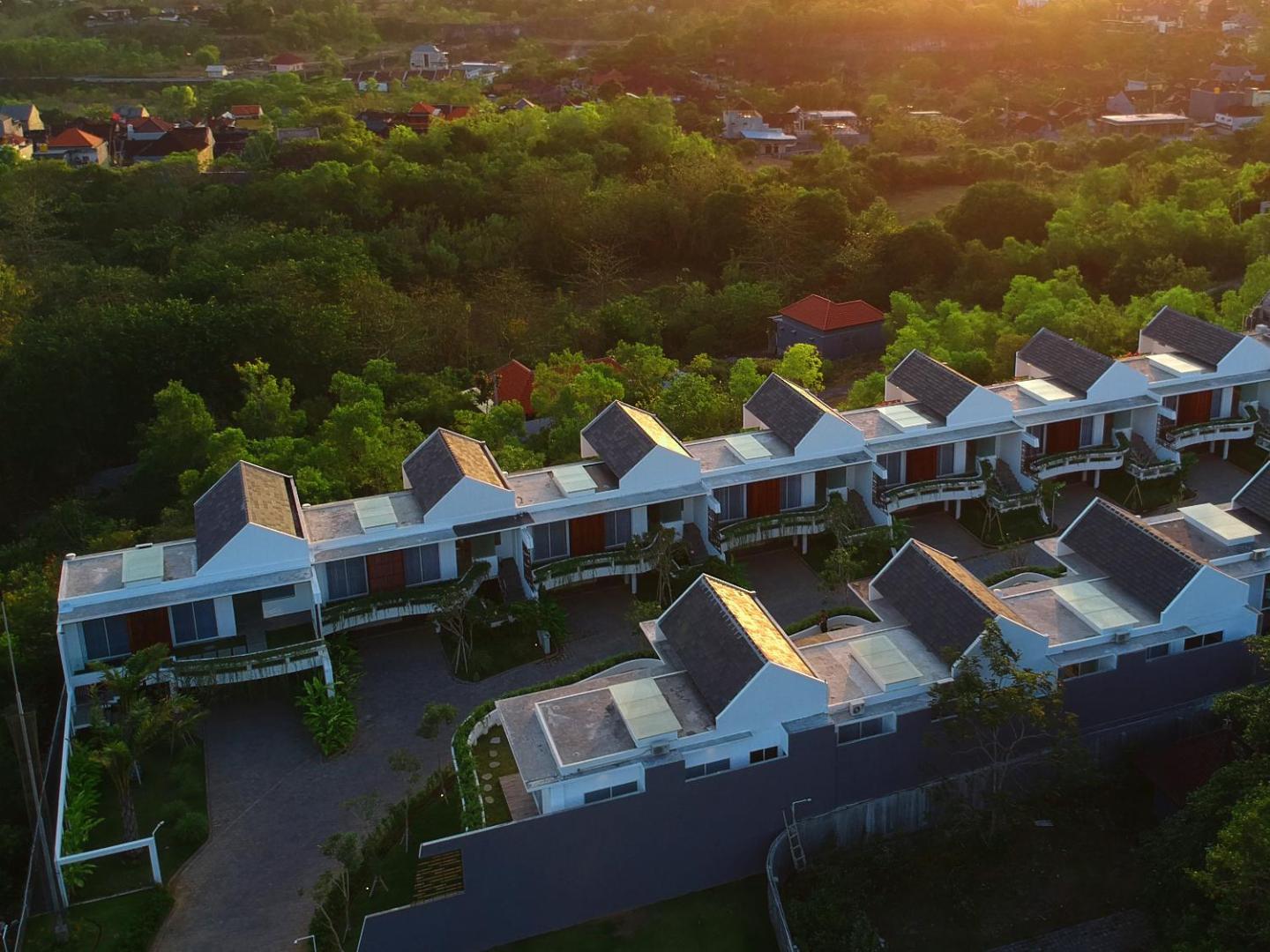 Hideaway Residence
