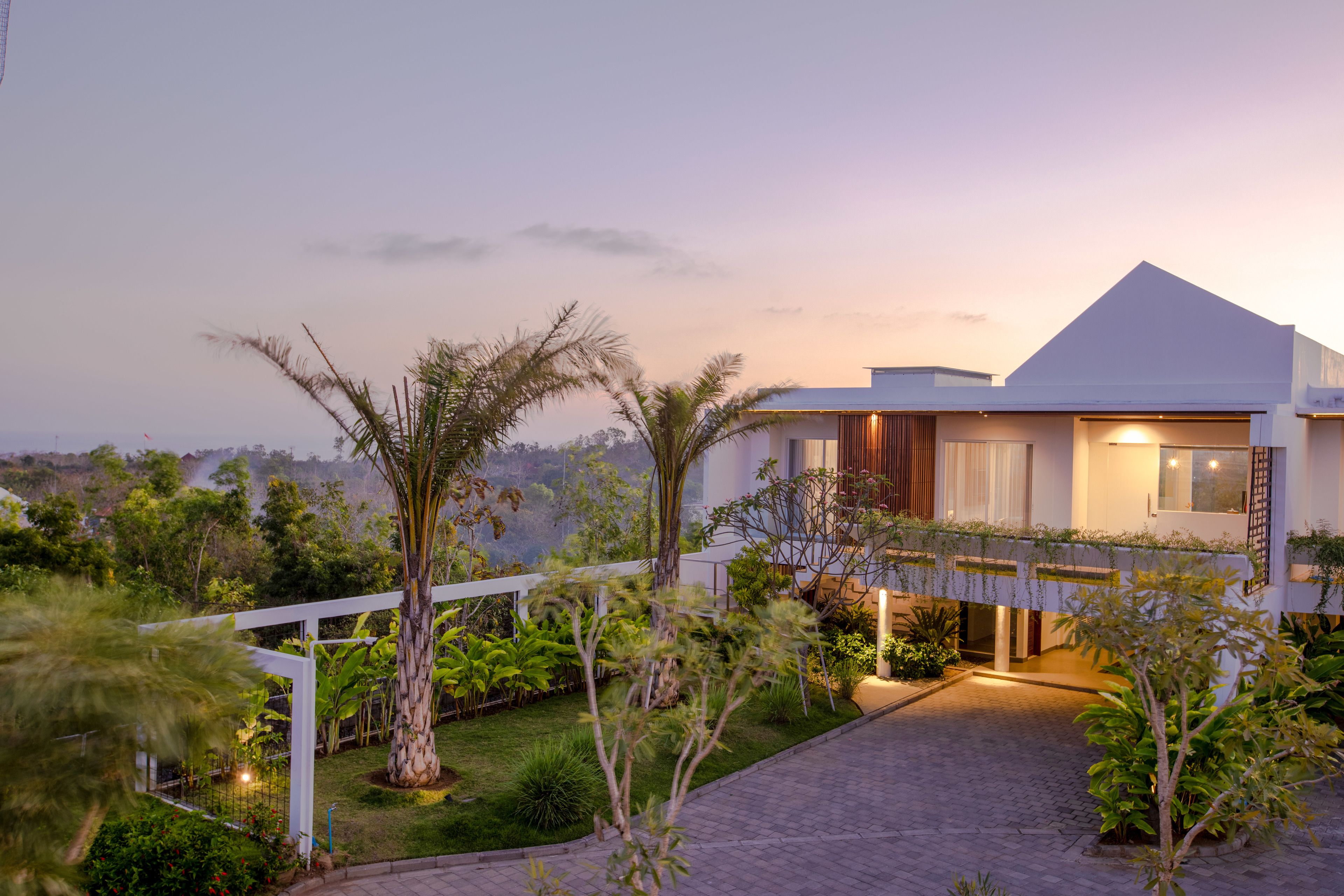 Hideaway Residence