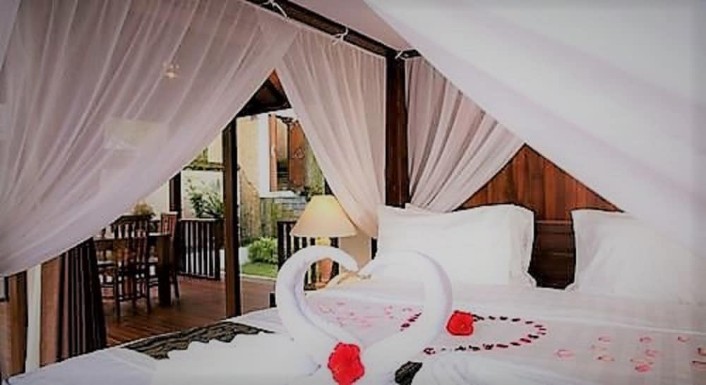 The Grand Bakas Villa
