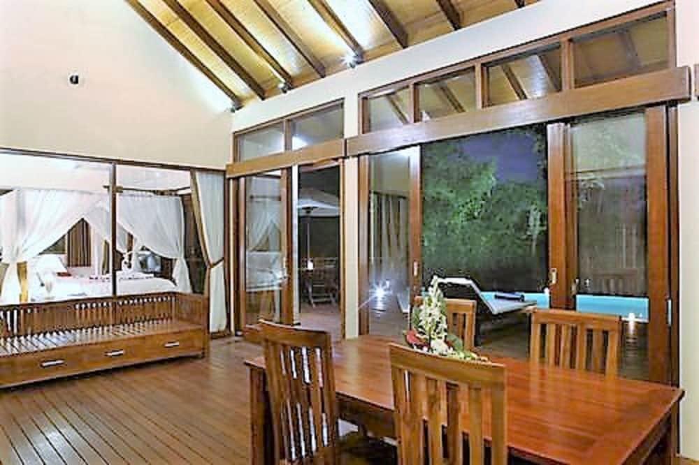 The Grand Bakas Villa