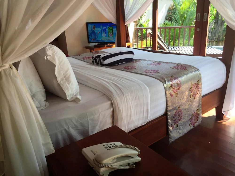 The Grand Bakas Villa