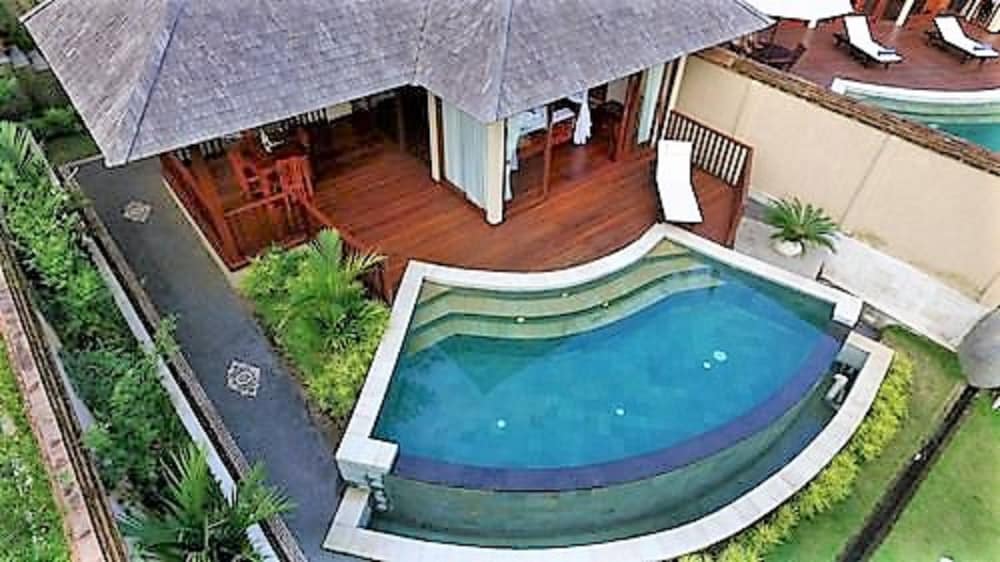 The Grand Bakas Villa