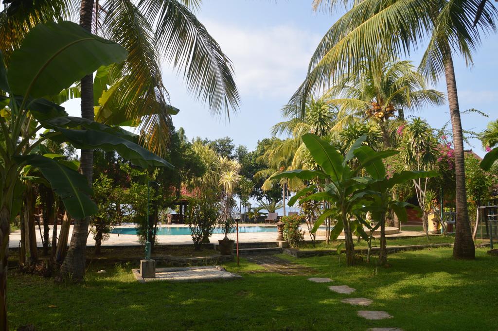 Bagus Beach Resort