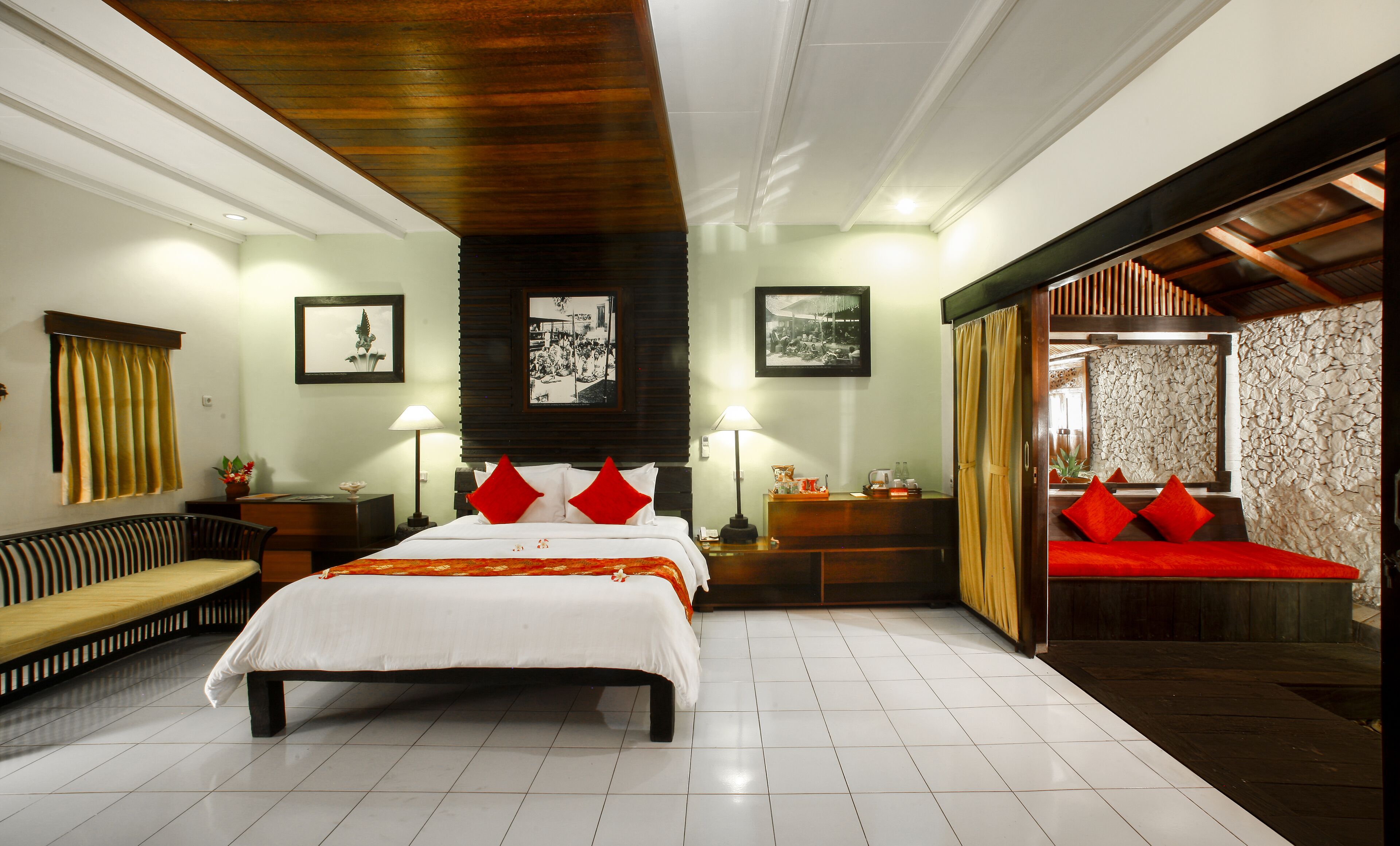 Bali Taman Lovina Resort & Spa Suites