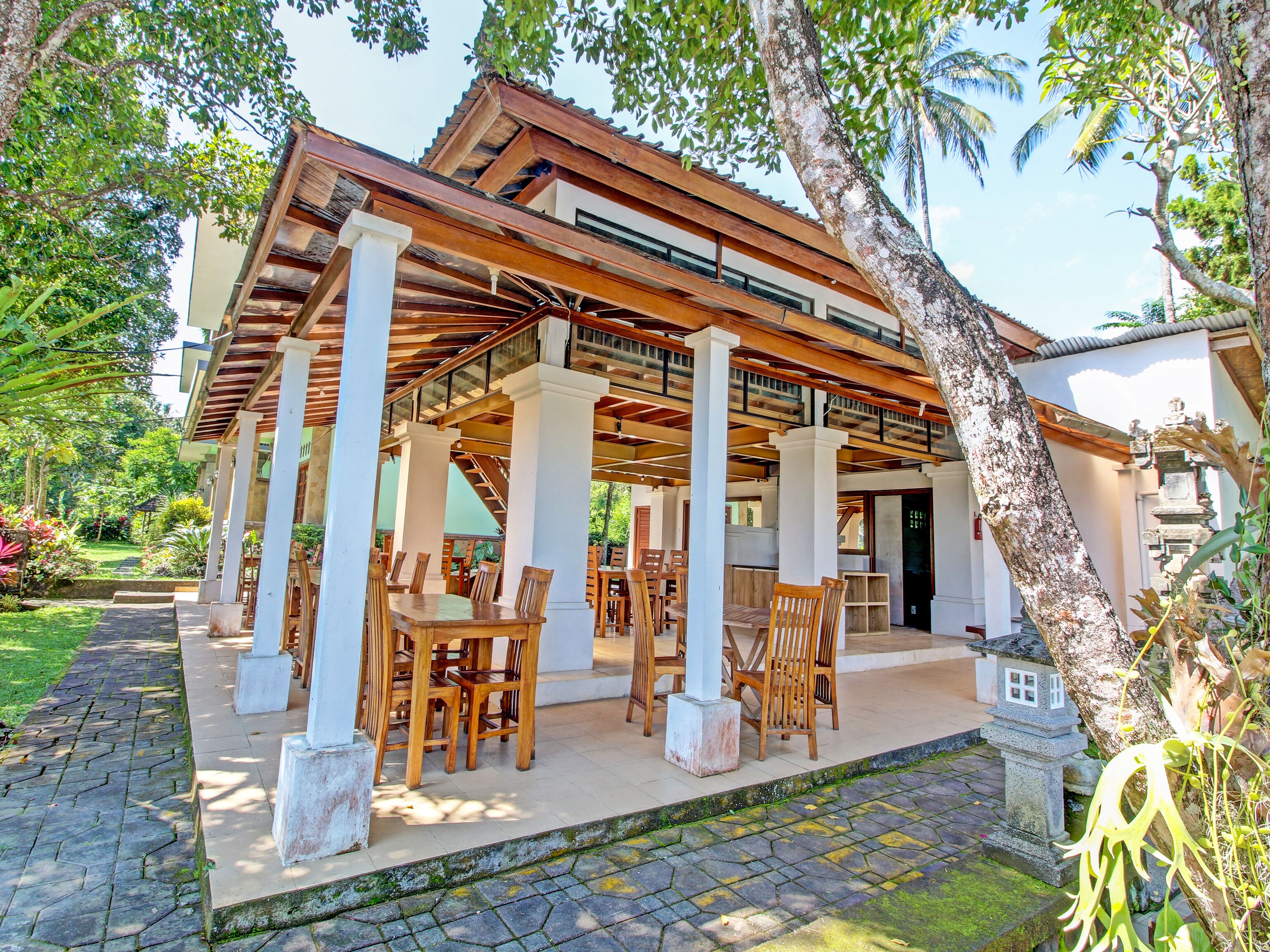 Collection O 91319 Bokashi Lodge