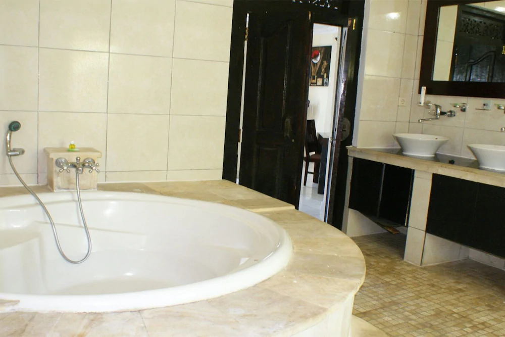 Melka Excelsior Hotel by OYO Rooms