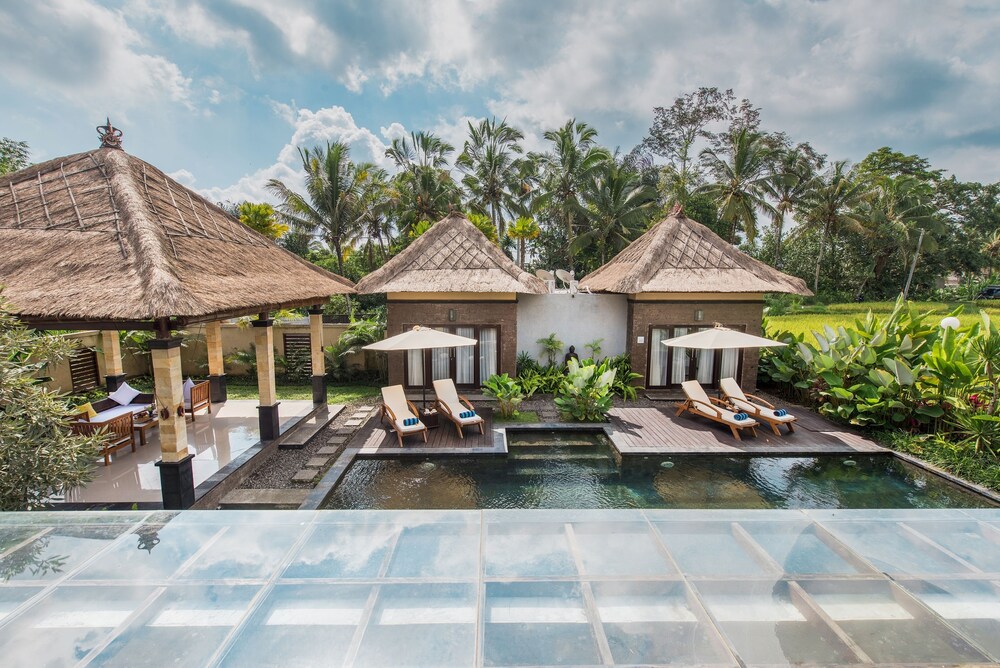 Villa Cendrawasih