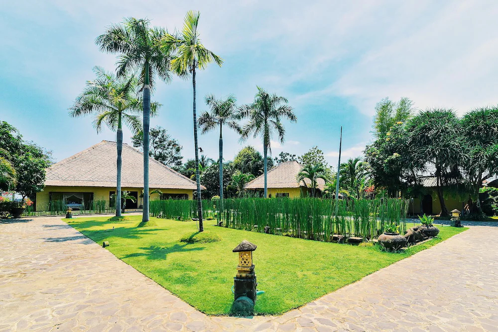 Villa Lotus