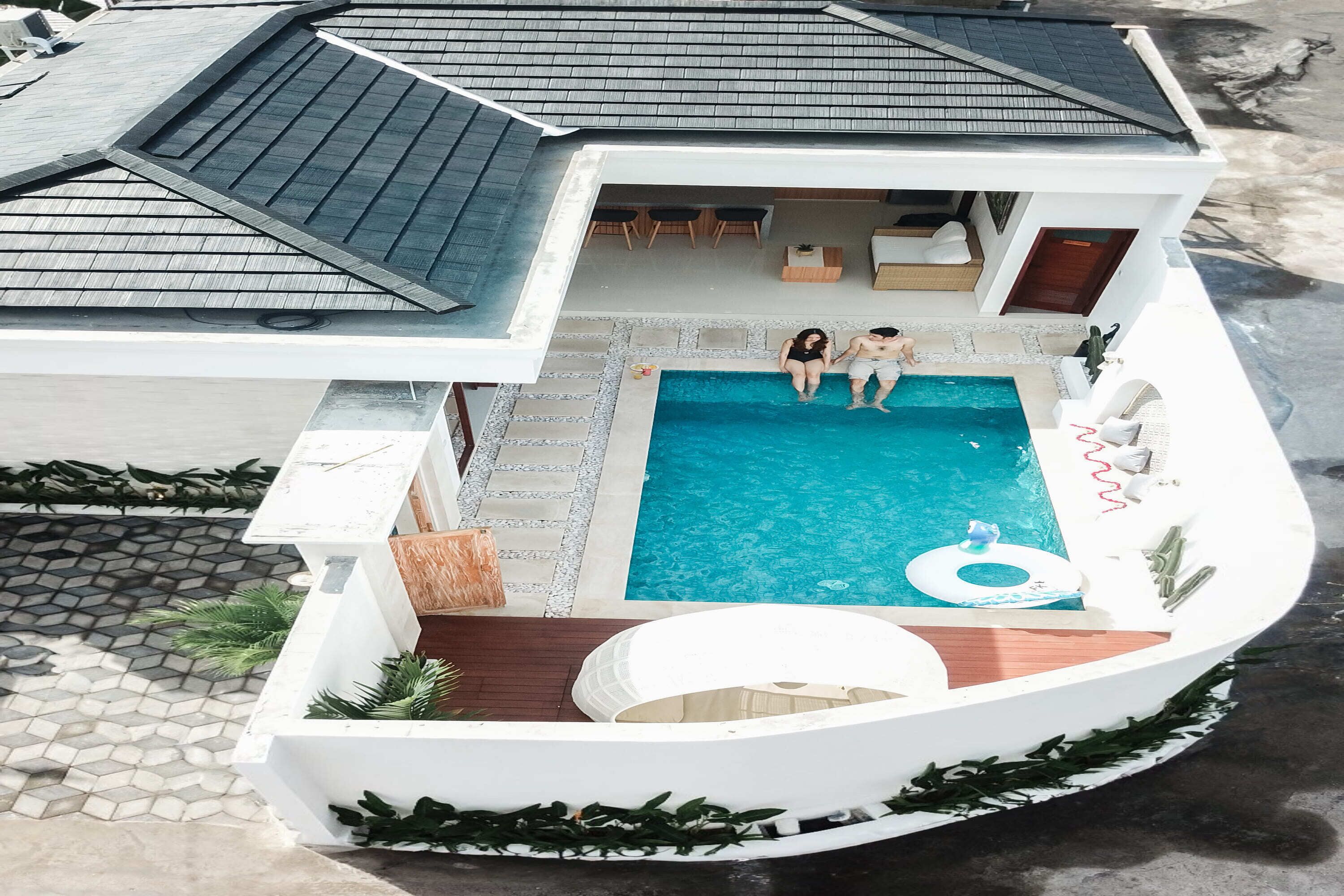 Melviano Suite Villa