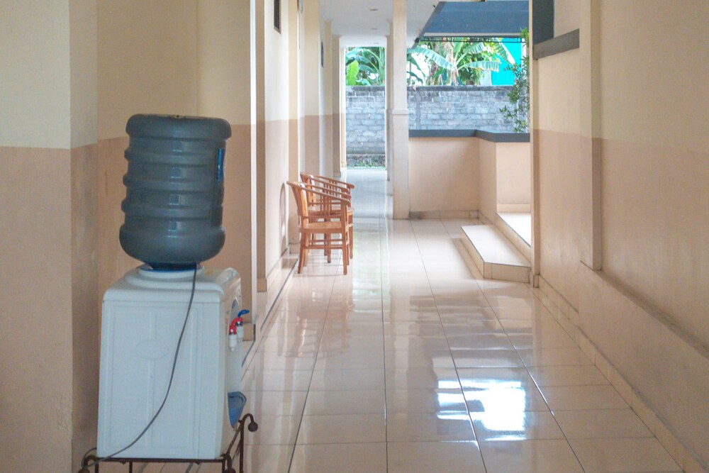 Pondok Wisata Dewata by OYO Rooms