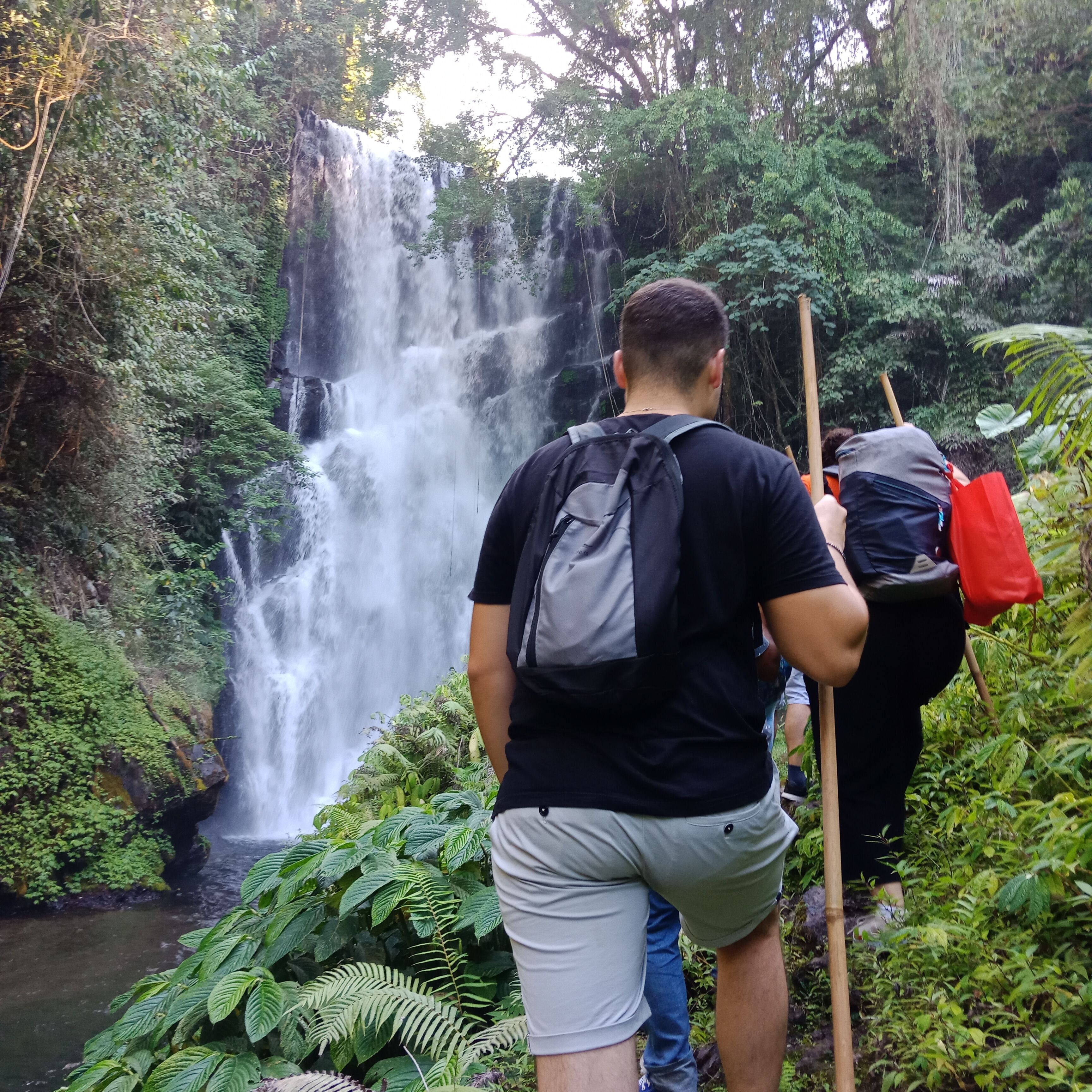 Dong Losog Camping Lodge And Resto
