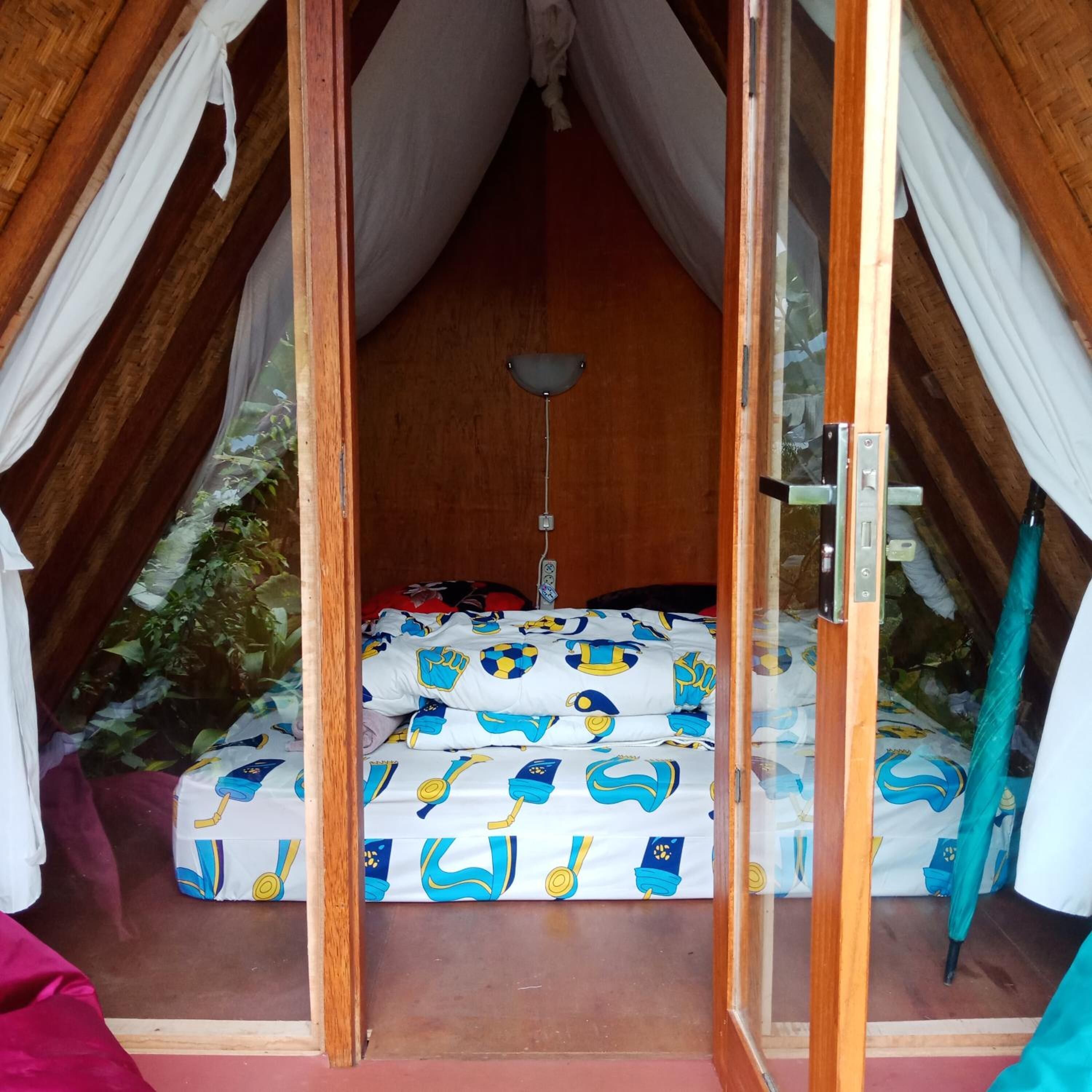 Dong Losog Camping Lodge And Resto