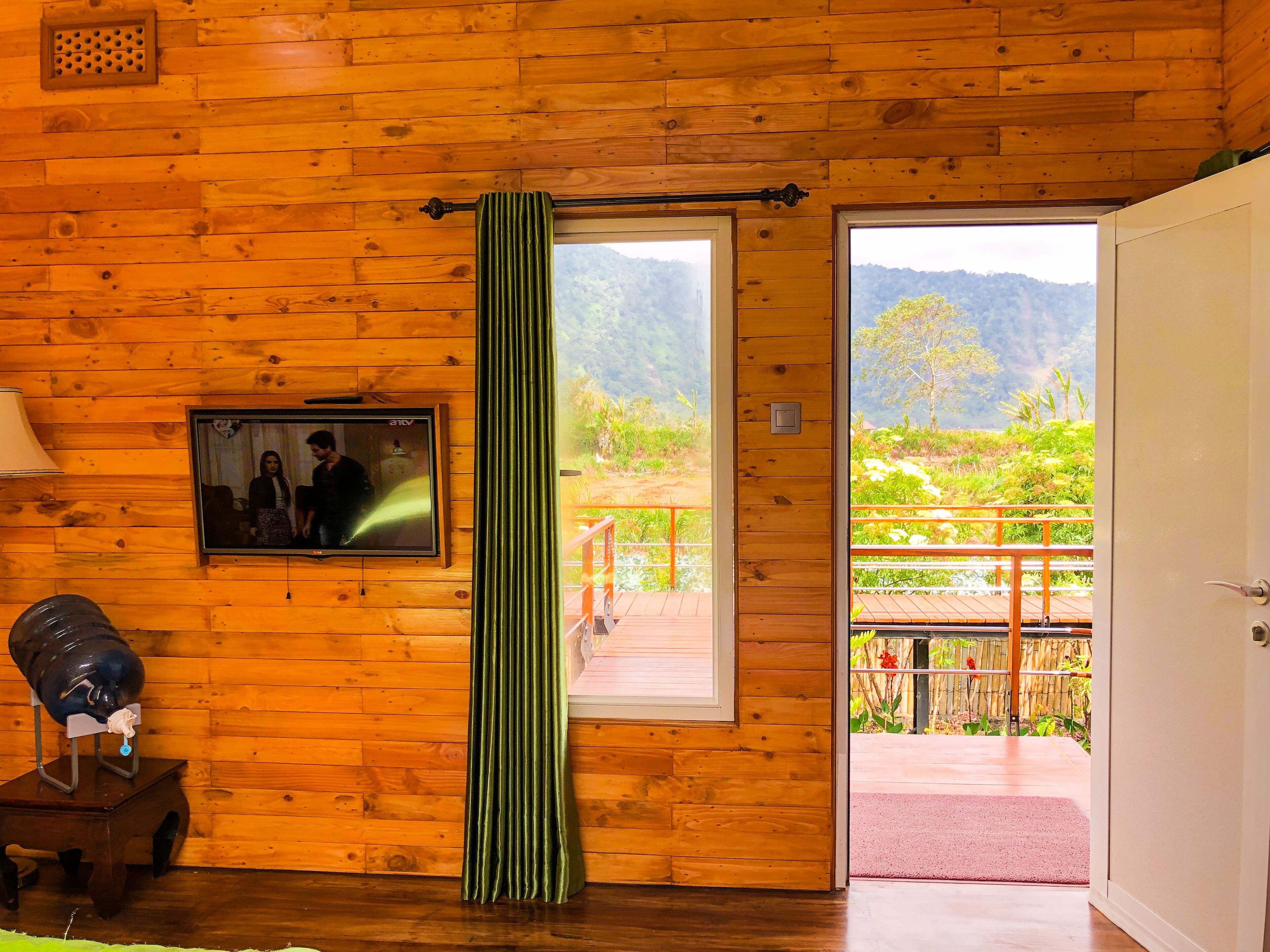 Pondanu Cabins By The Lake
