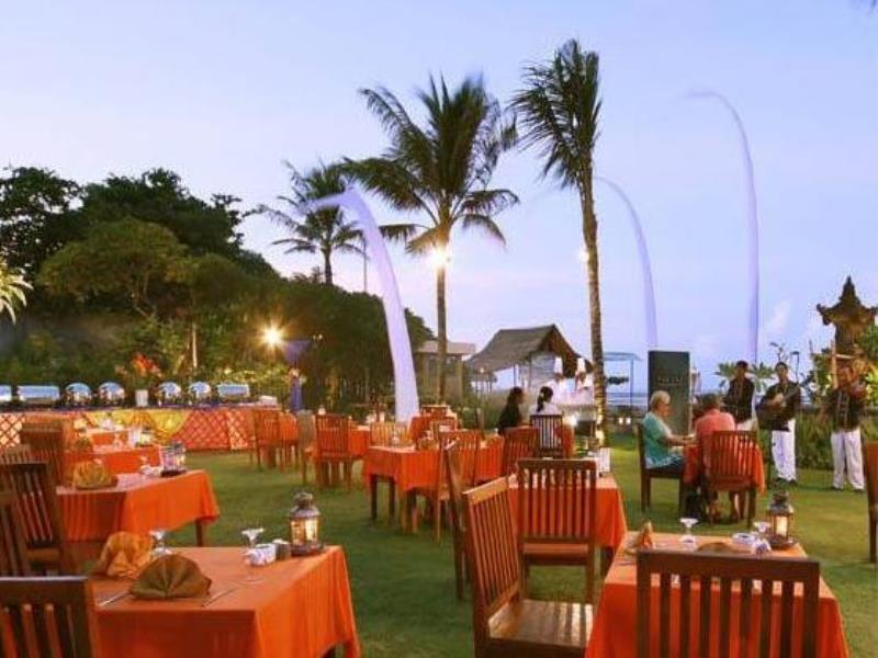 Oasis Beach Resort & Spa