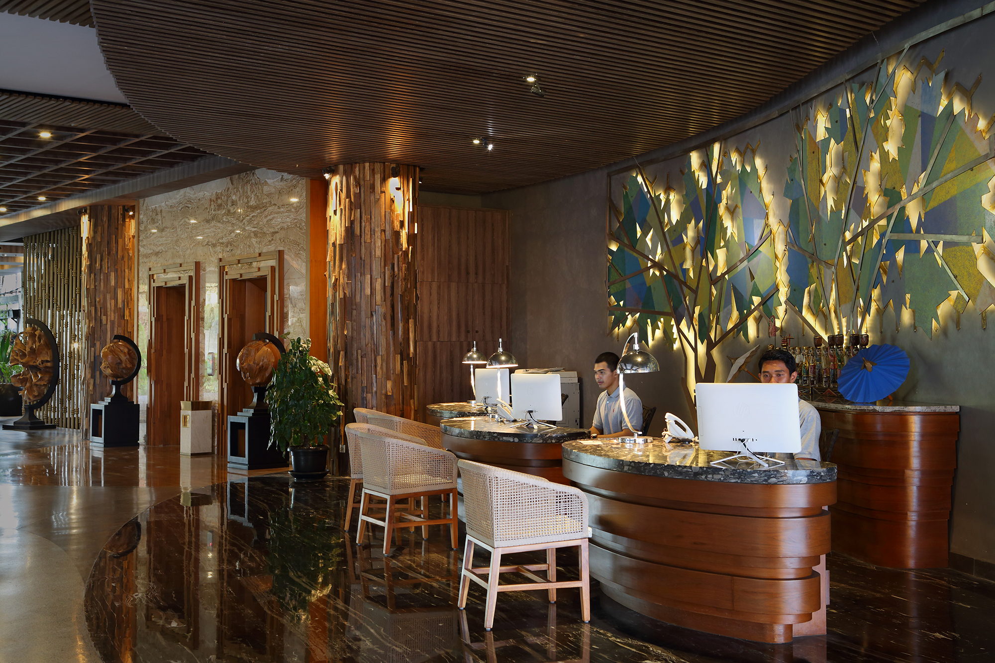 The Crystal Luxury Bay Resort