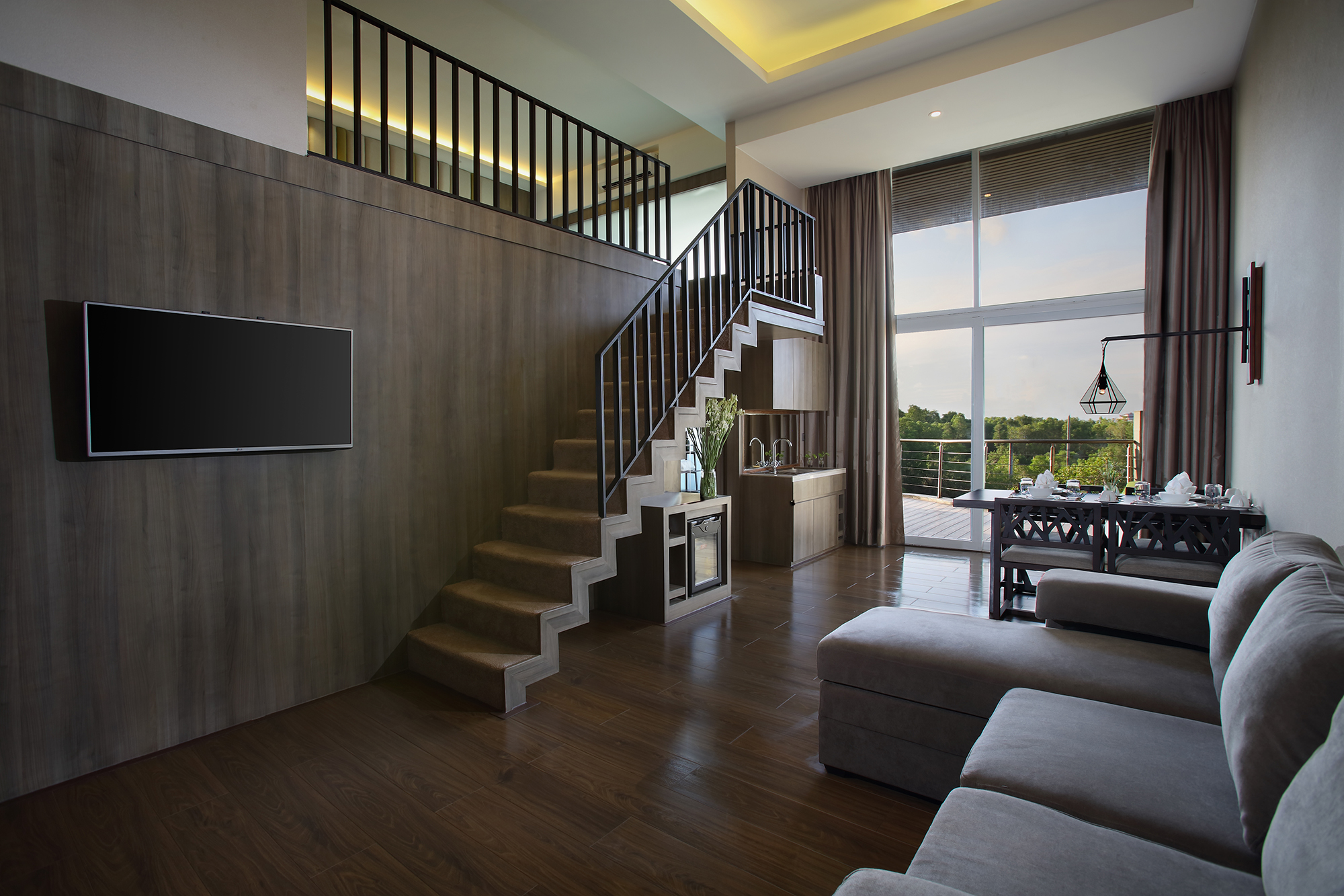 The Crystal Luxury Bay Resort