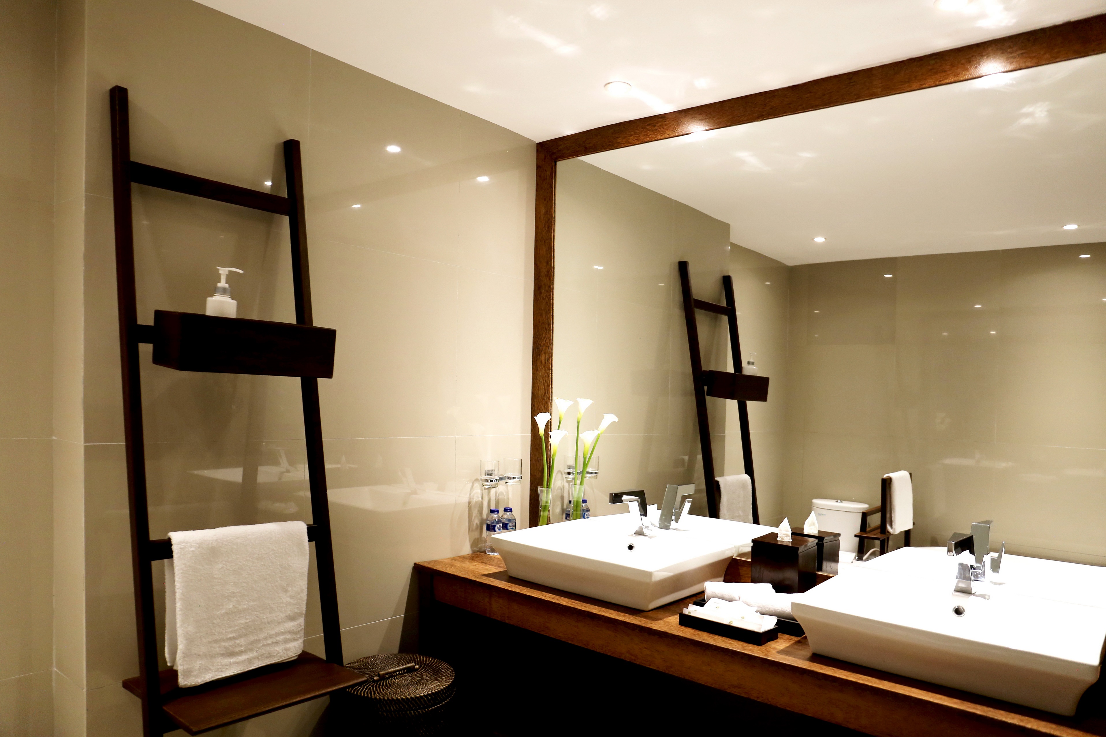 The Crystal Luxury Bay Resort