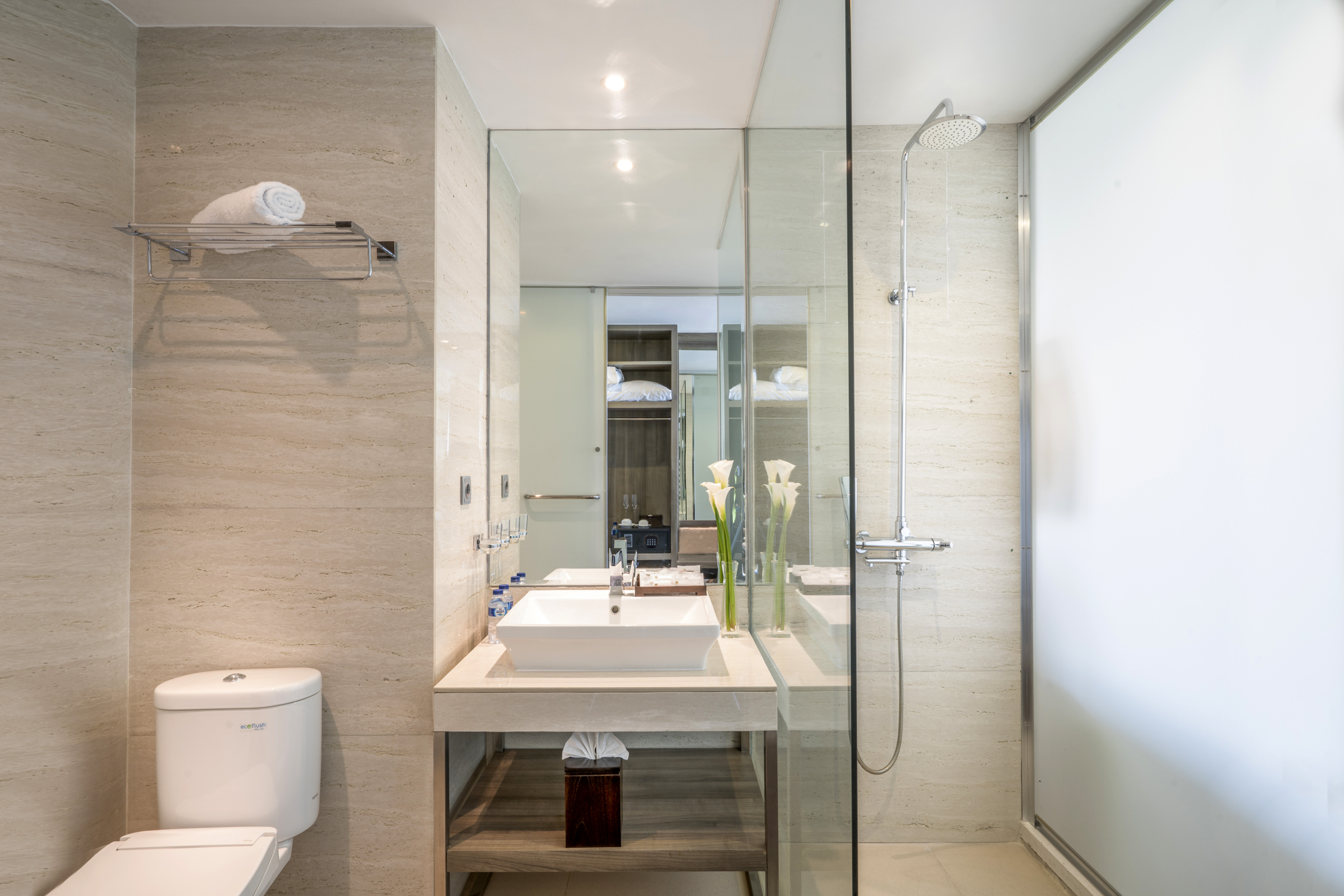 The Crystal Luxury Bay Resort