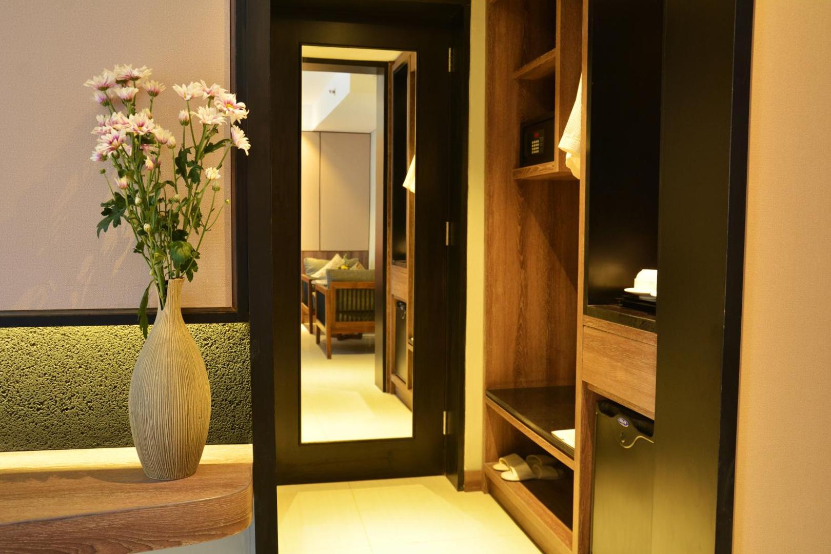 The Nest Hotel