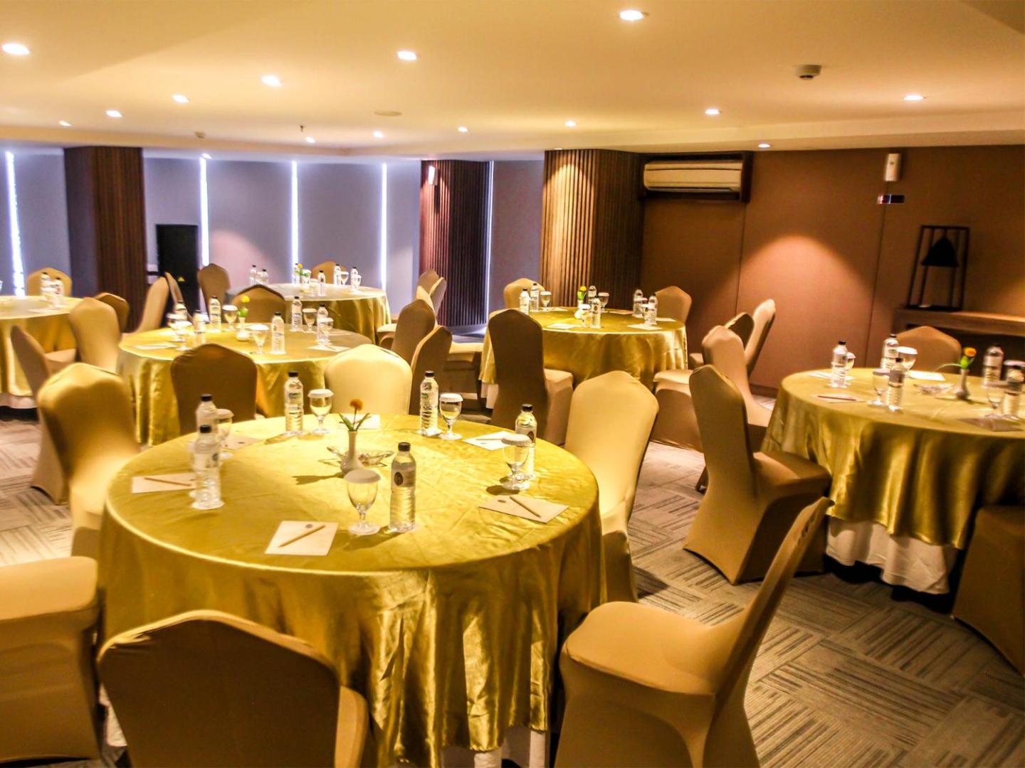 The Nest Hotel