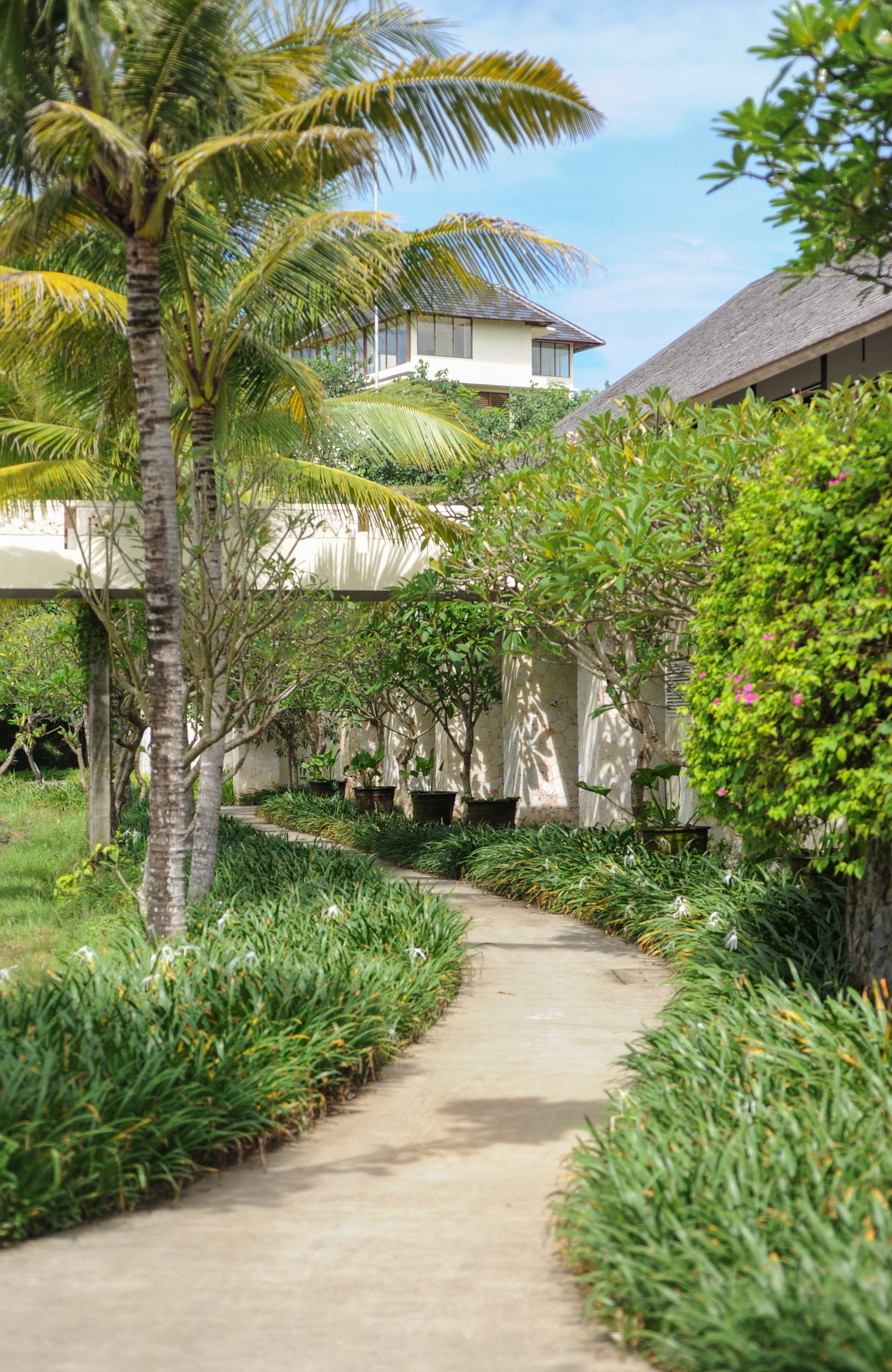 Komaneka at Keramas Beach
