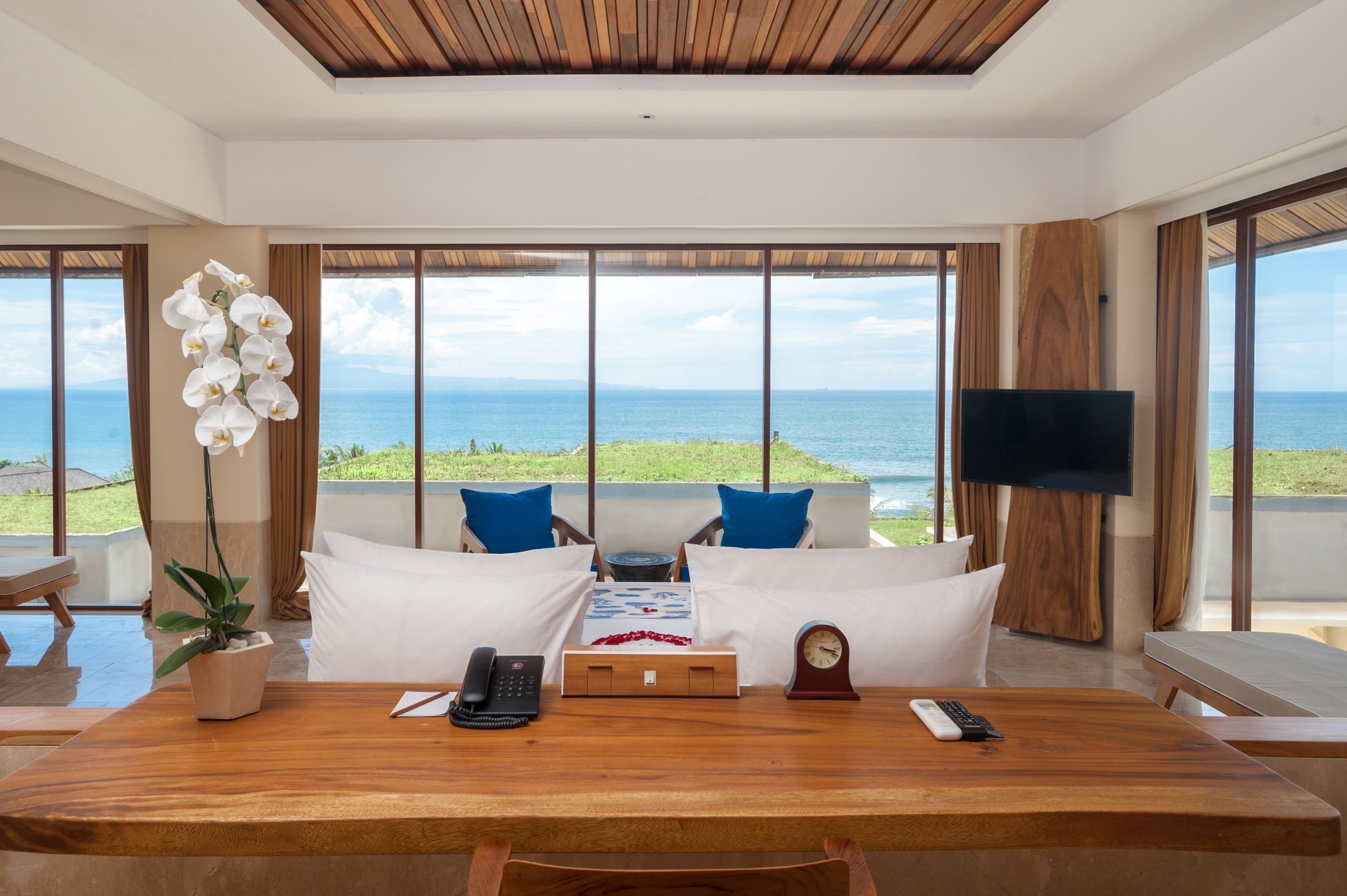 Komaneka at Keramas Beach