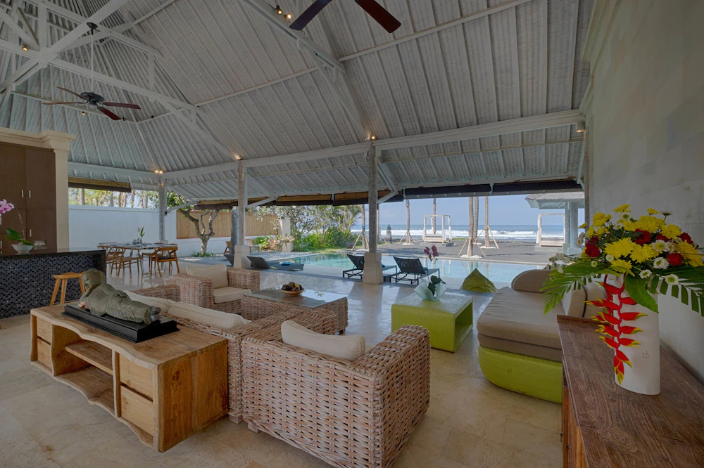 Kutus Kutus Saba Beach Villas