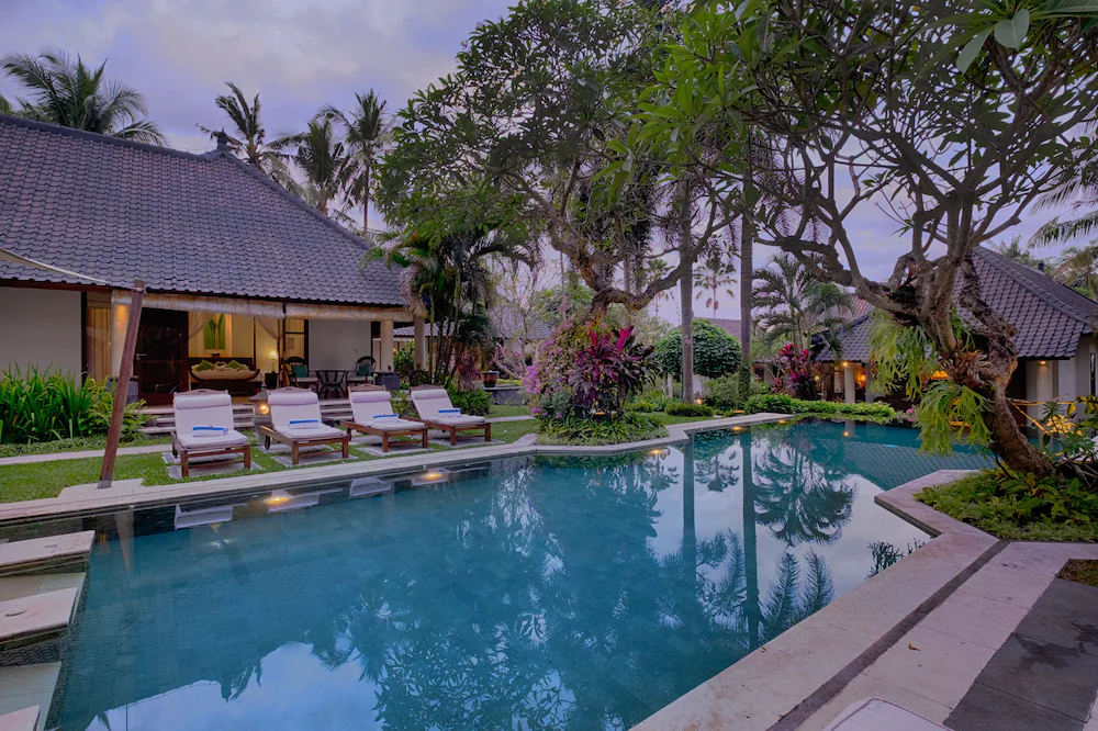 Kutus Kutus Saba Beach Villas