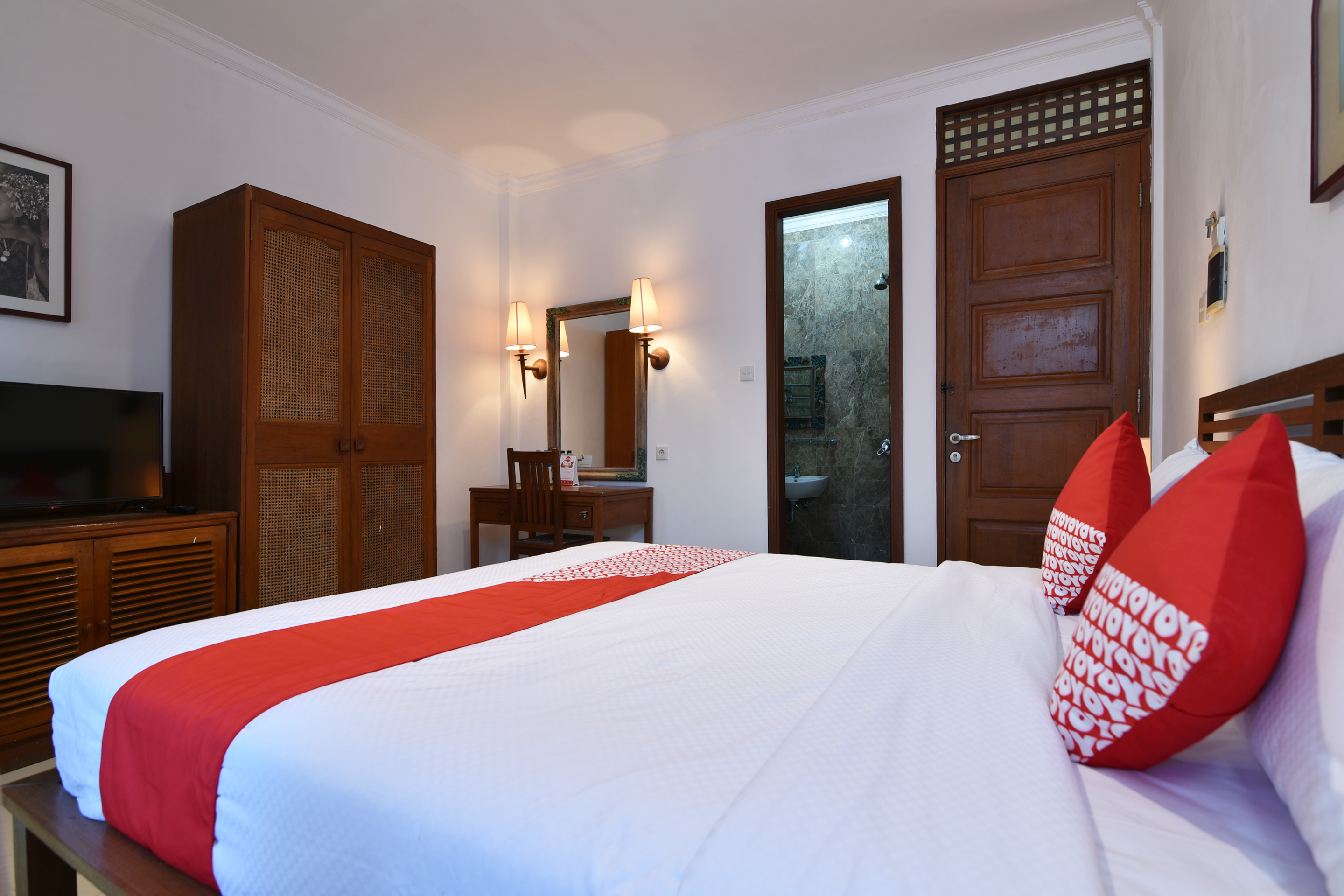 OYO 190 Bsb Hotel