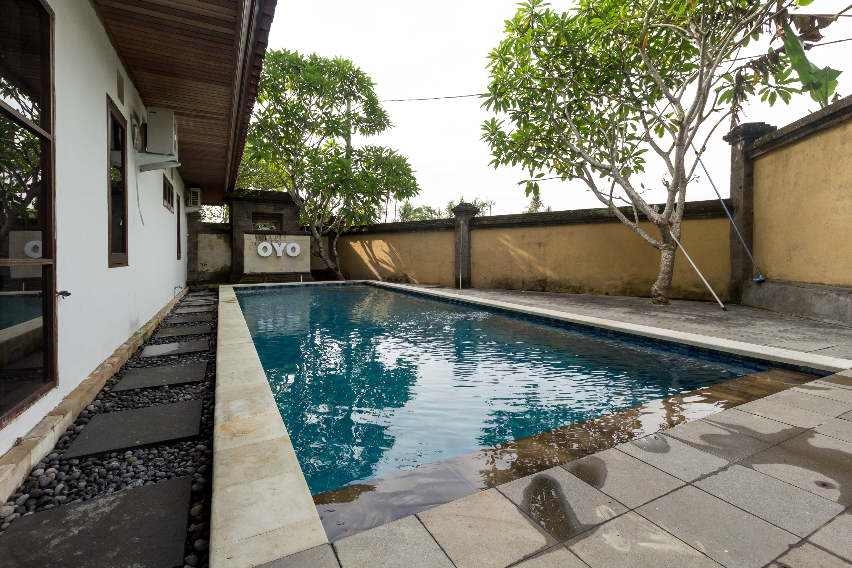 OYO 190 Bsb Hotel