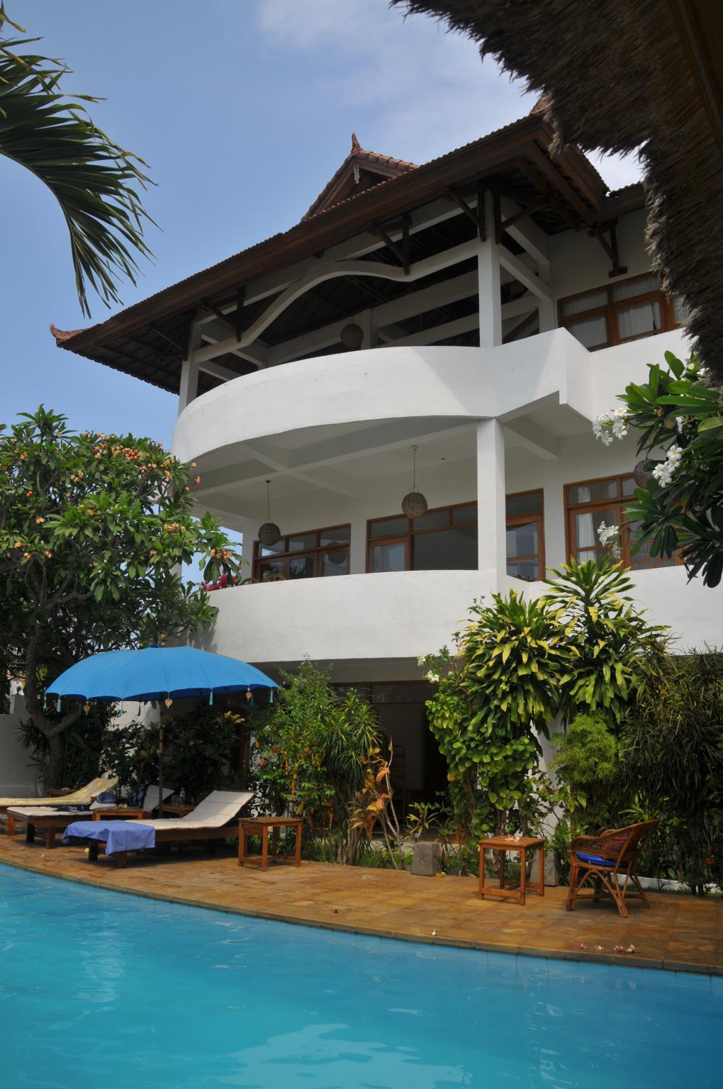 Mimpi Manis Air Sanih