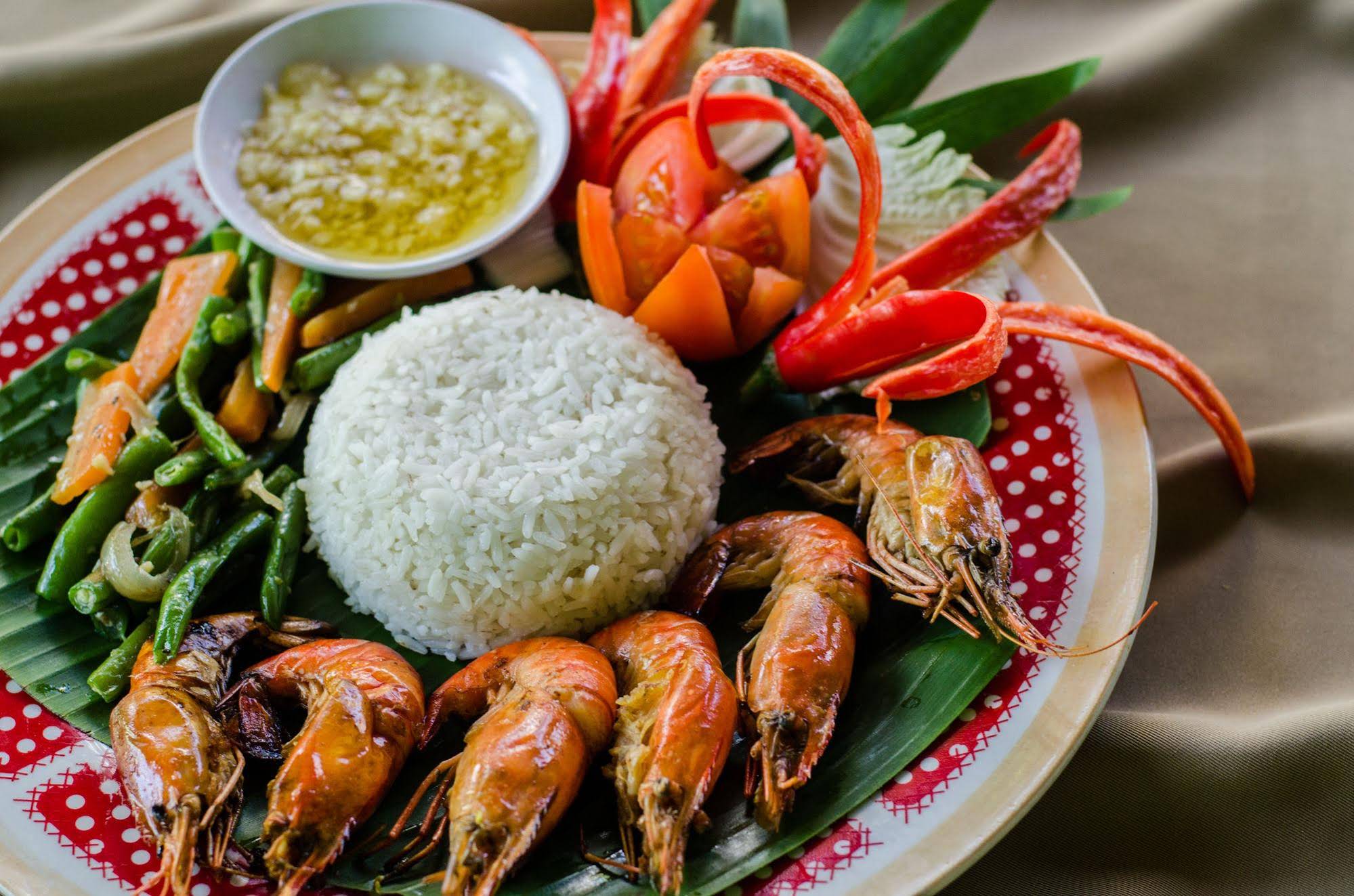 Rising Star Beach Resort Amed