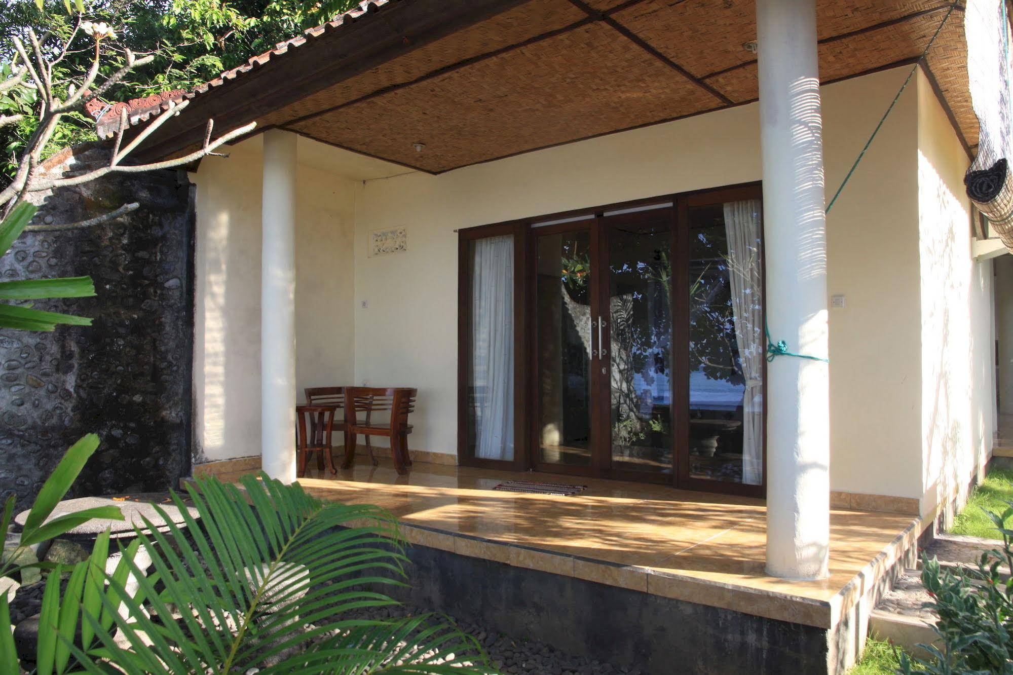 Rising Star Beach Resort Amed