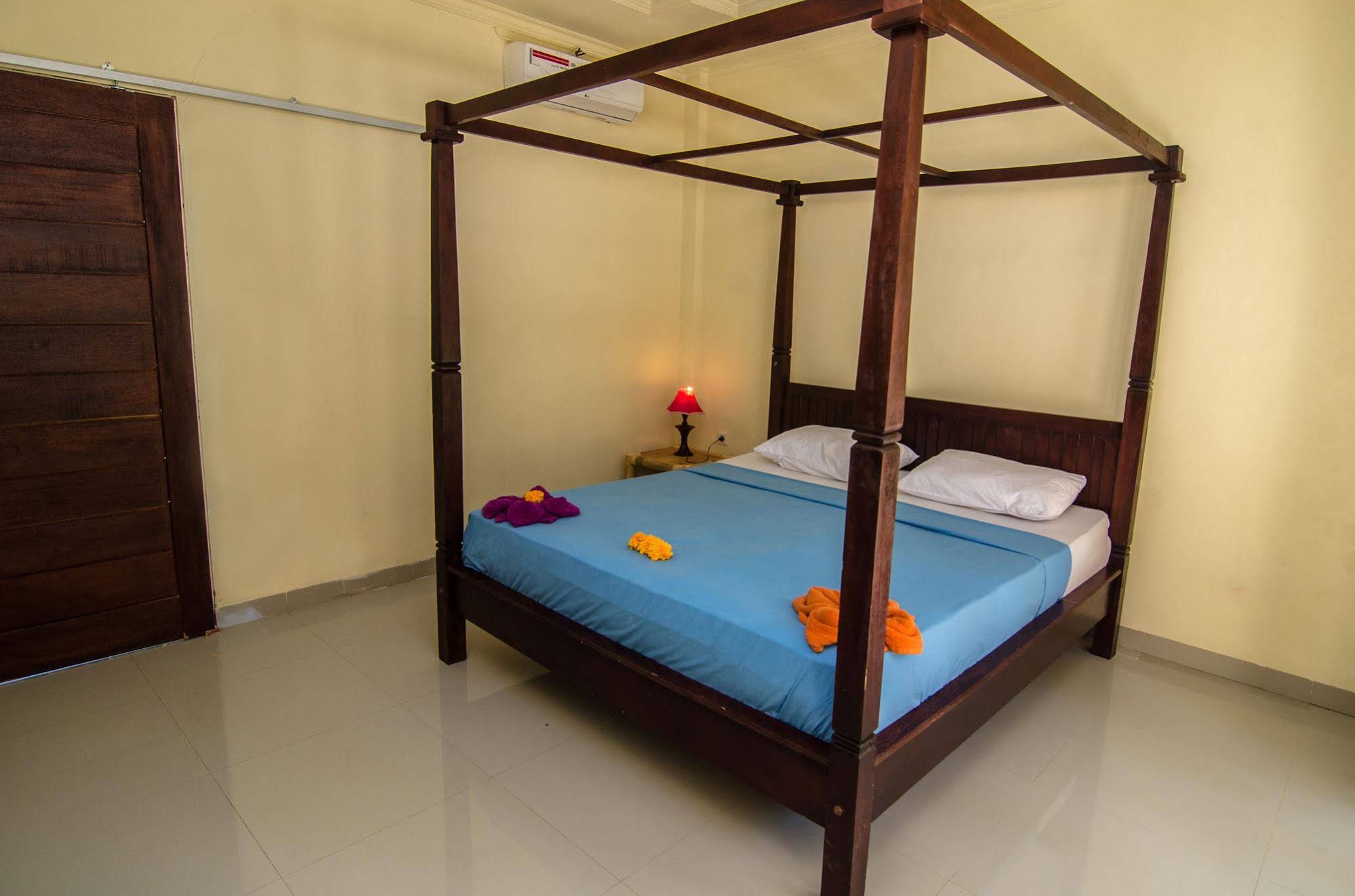 Rising Star Beach Resort Amed