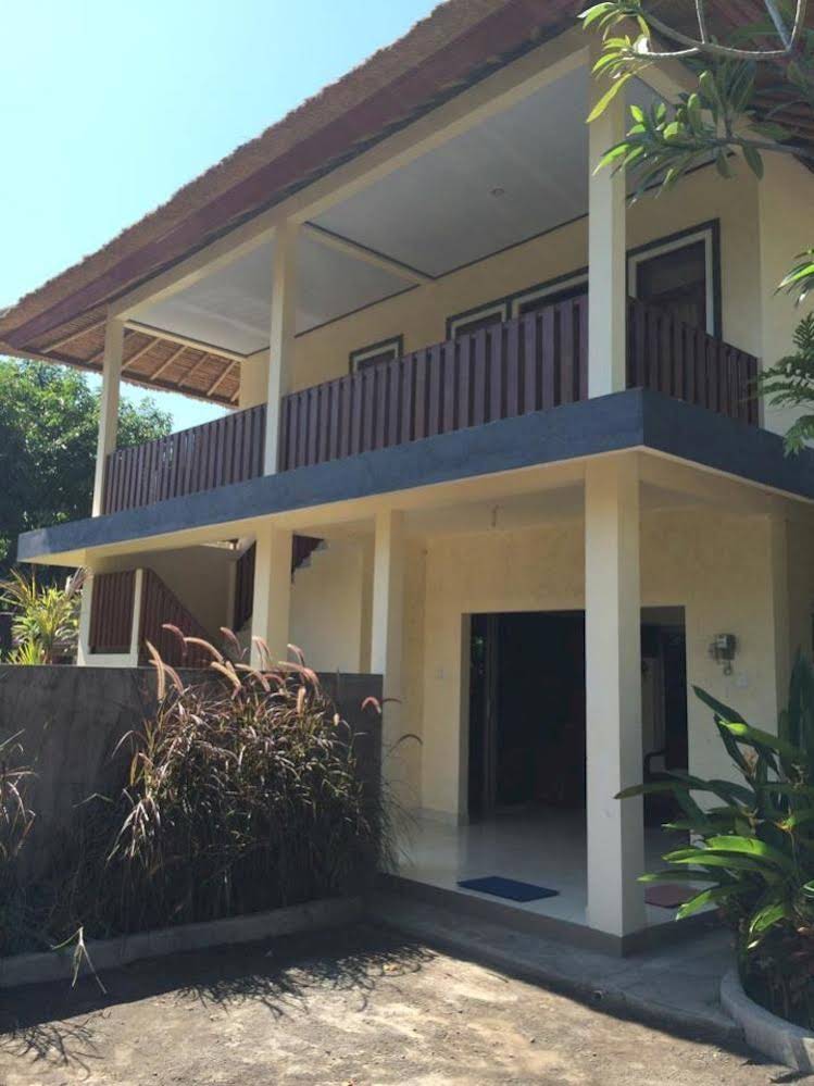 Star East Bungalows
