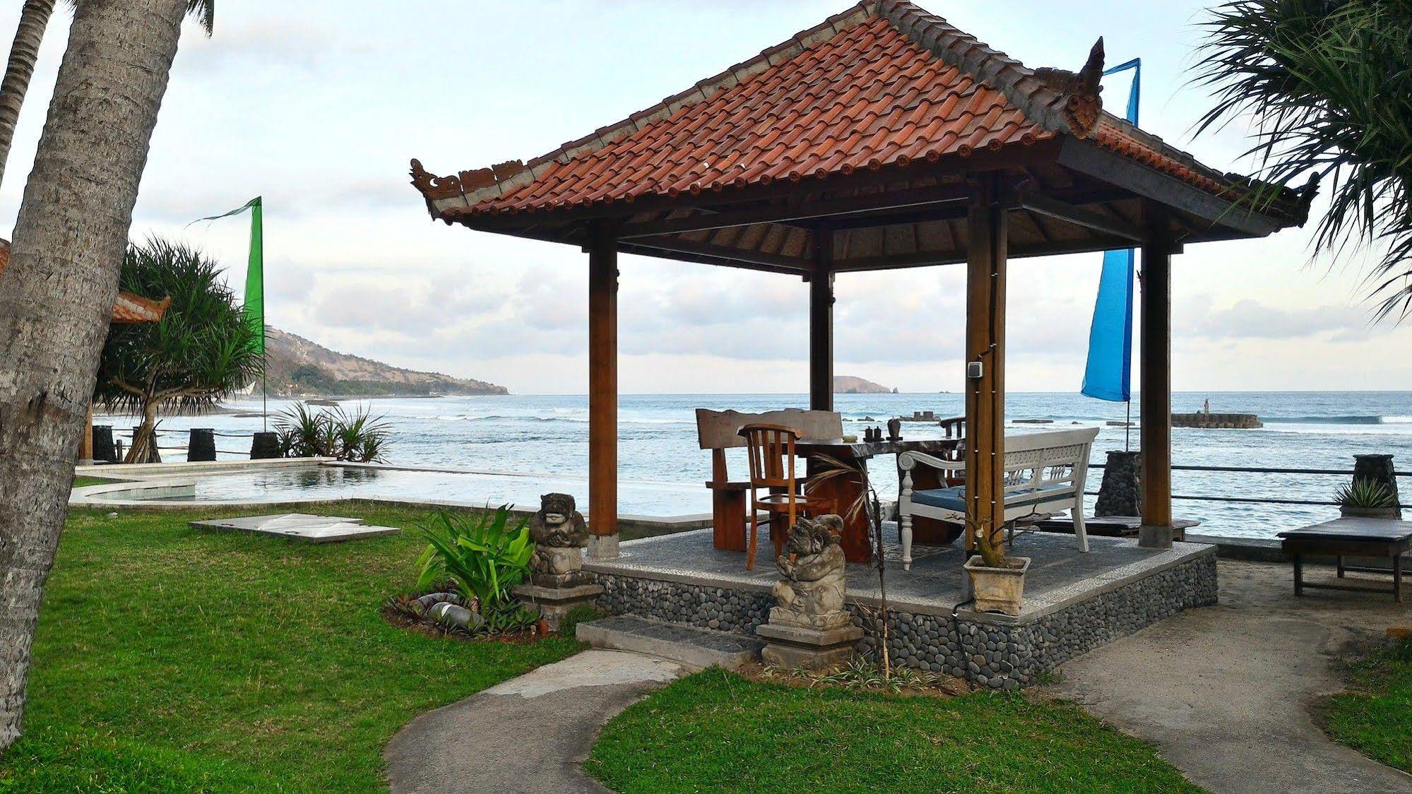 Amarta Beach Cottages