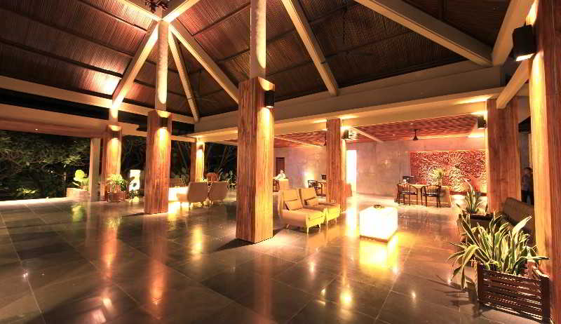 Candi Beach Resort & Spa