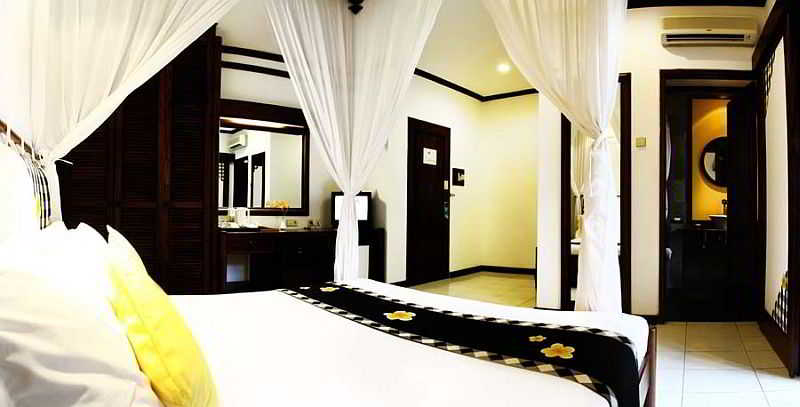 Candi Beach Resort & Spa