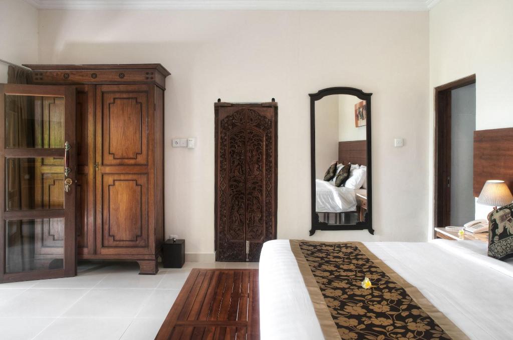 Sea Breeze Candidasa