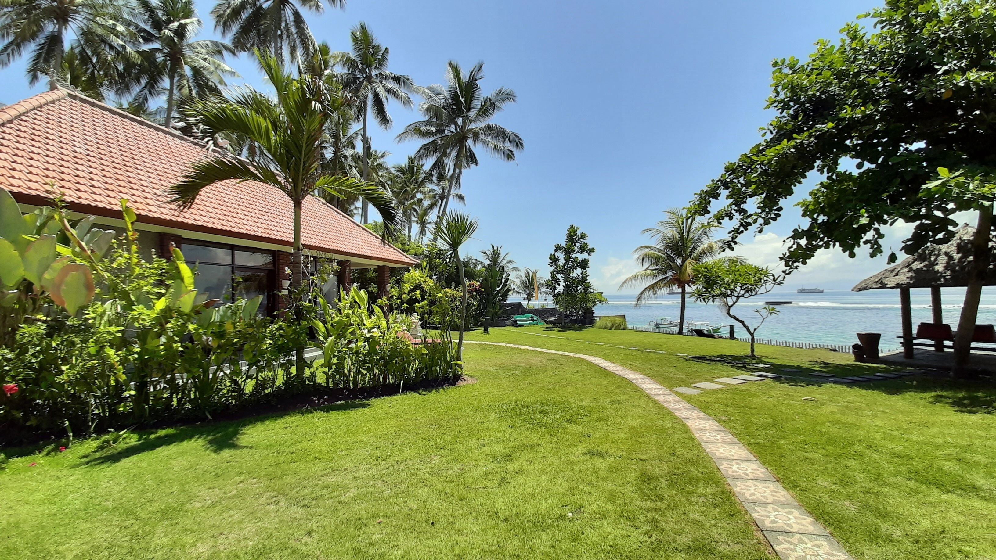 Sea Breeze Candidasa