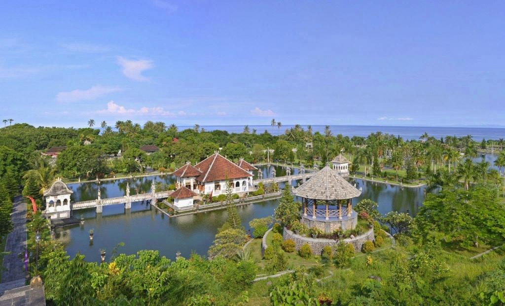 Sea Breeze Candidasa