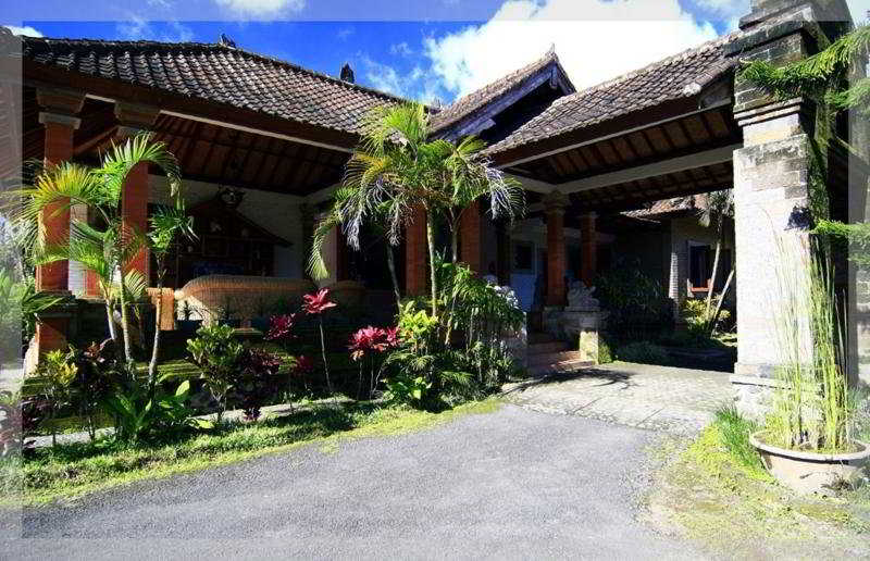 Enjung Beji