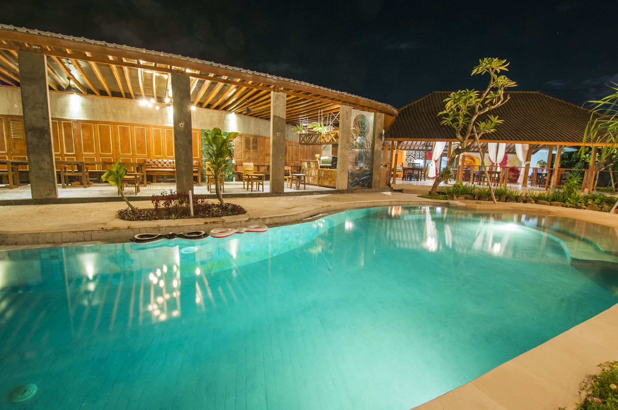 Anyar Sari Villa