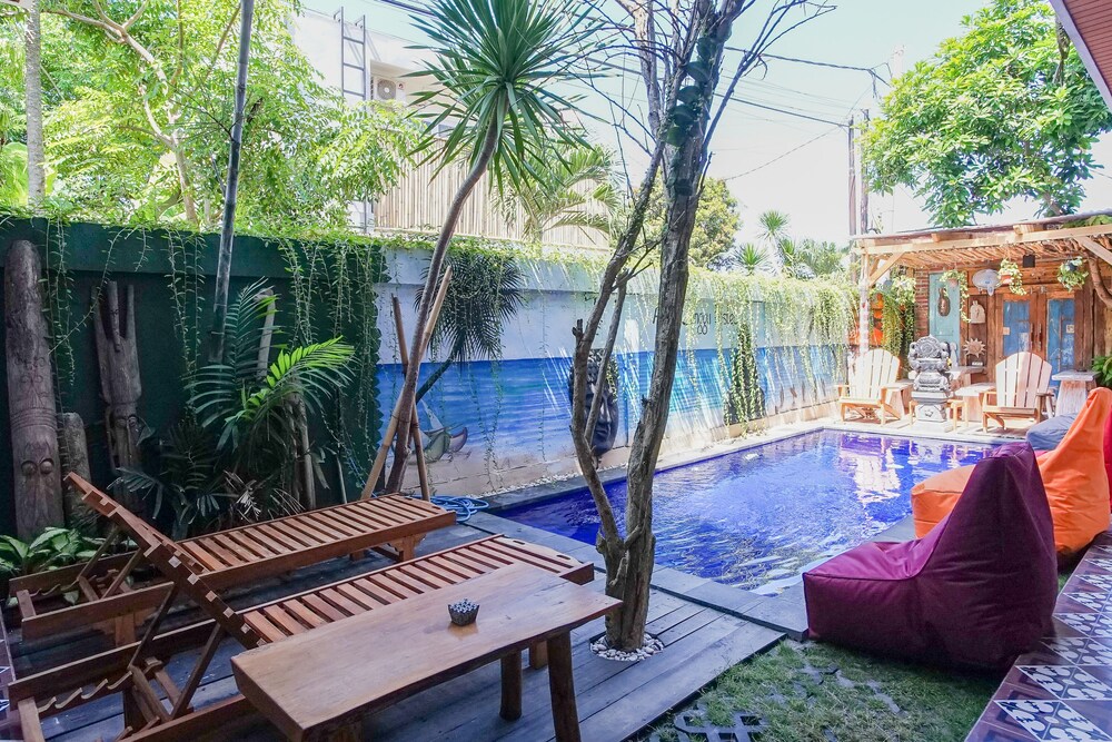 Art Canggu Hostel