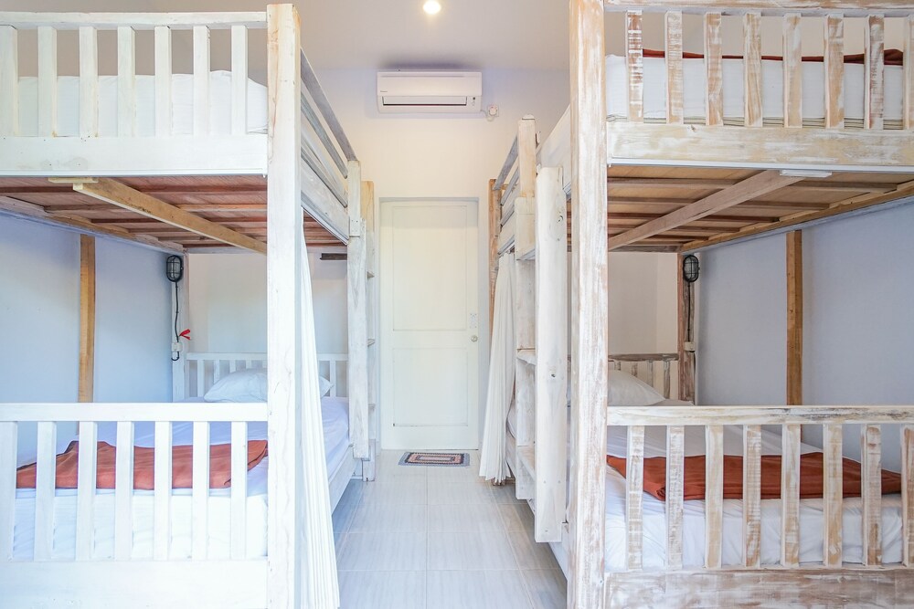 Art Canggu Hostel