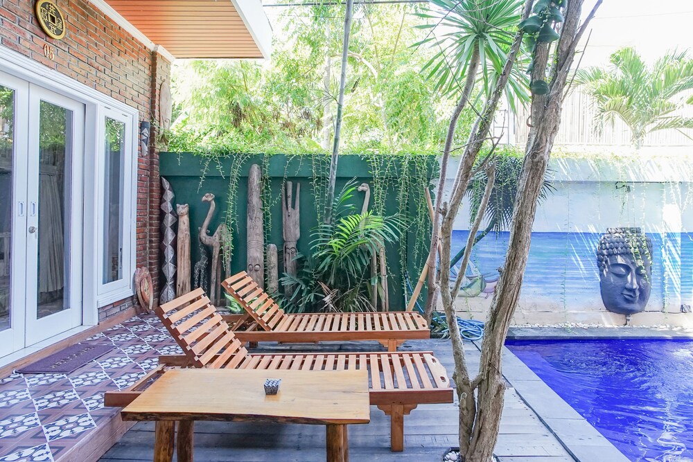 Art Canggu Hostel